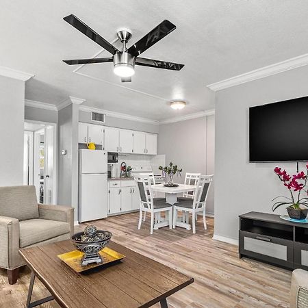Sunset Beach Suites เซนต์พีทบีช ภายนอก รูปภาพ