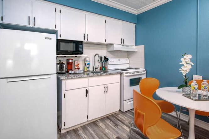 Sunset Beach Suites เซนต์พีทบีช ภายนอก รูปภาพ