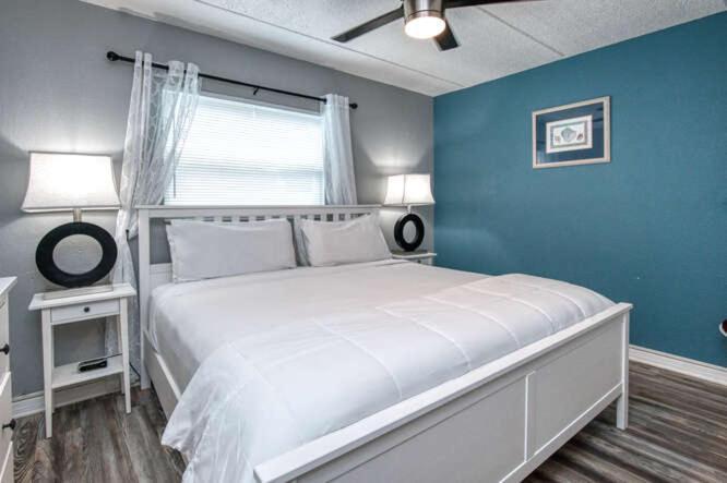 Sunset Beach Suites เซนต์พีทบีช ภายนอก รูปภาพ