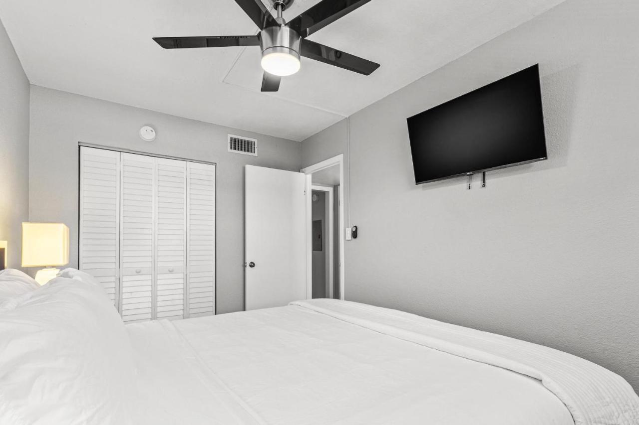 Sunset Beach Suites เซนต์พีทบีช ภายนอก รูปภาพ